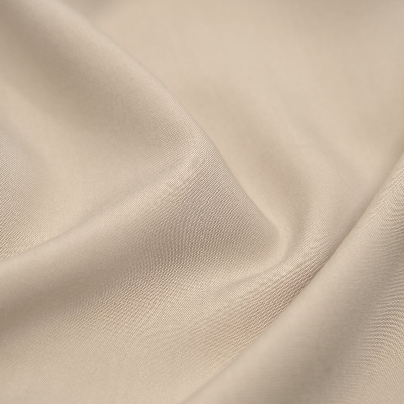 Viscose Poplin – Bone